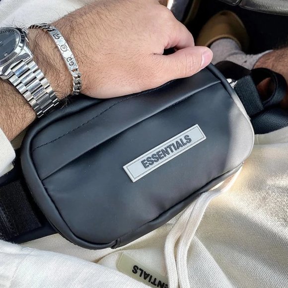 Fear of god essentials fanny pack sale